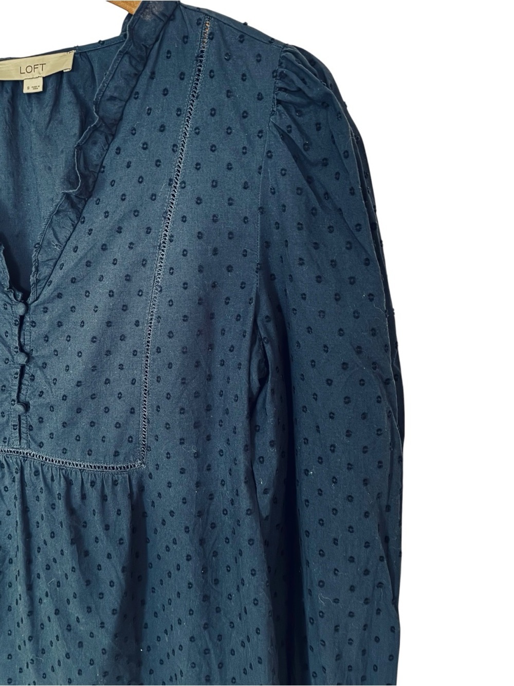 Ann Taylor LOFT Sz SMALL Navy Swiss Dot V-Neck Ruffle Trim Babydoll Blouse Top - Picture 8 of 11